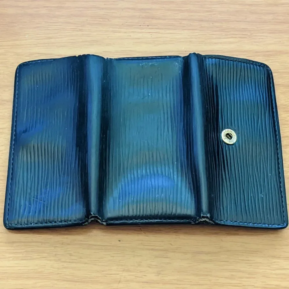 Louis Vuitton Epi Key Holder/Wallet #1068💥PRICE DROP💥
